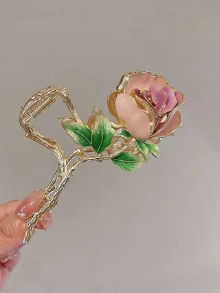 کلیپس گل رز